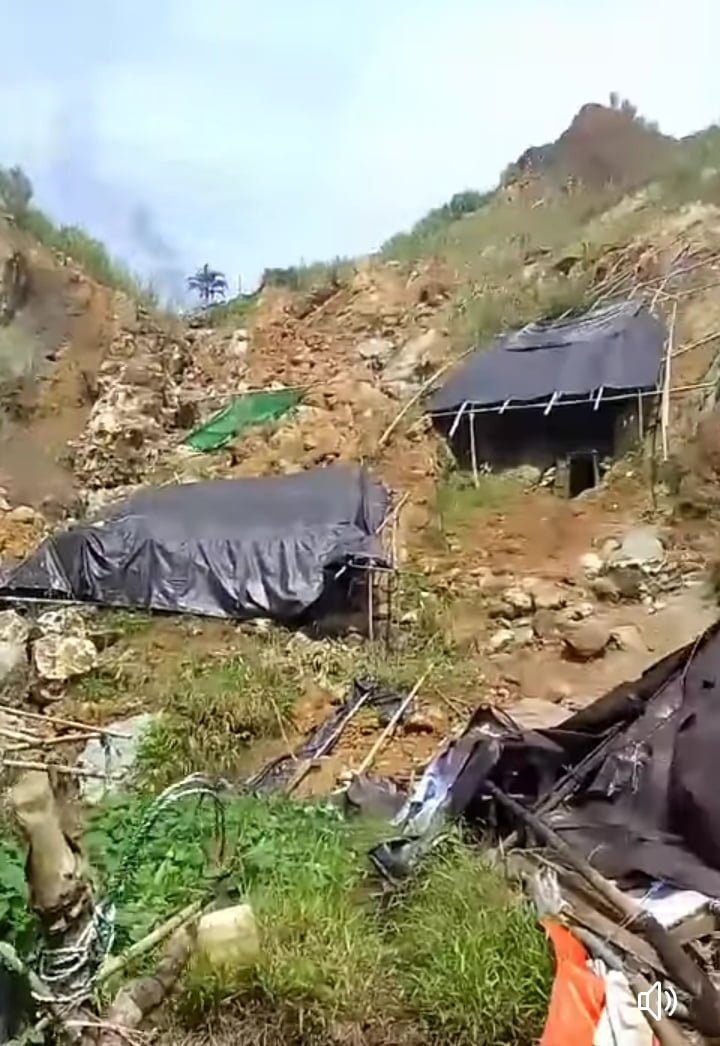 Lokasi tambang milik warga lokal, yang dianggap masuk Tanah Adat