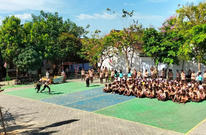 Gelar Kemah PTA, Pramuka SMKN 1 Geger Madiun Gembleng Anggota Baru