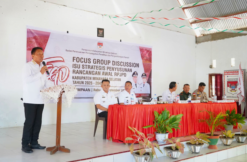 Bupati Minsel membuka kegiatan FGD Isu Strategis Penyusunan Rancangan Awal RPJPD Kabupaten Minahasa Selatan di Tumpaan