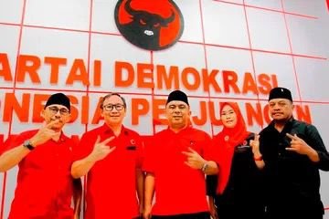 Empat Dedengkot PDI Perjuangan Ini Solid Pasang Badan untuk MEKAL-AHM