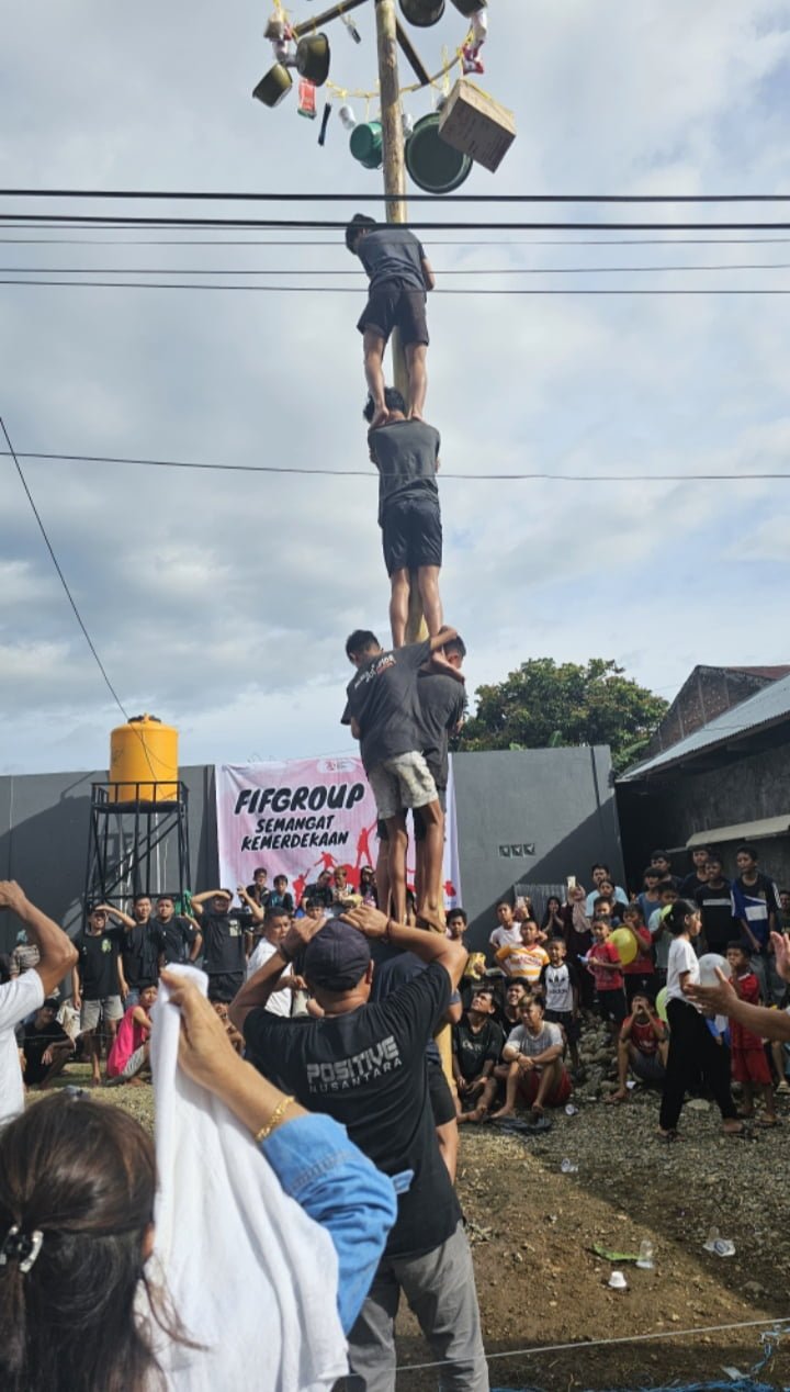 FIF Group Cabang Kotamobagu Sukses Meriahkan HUT RI Ke-79 dengan Berbagai Lomba Tradisional