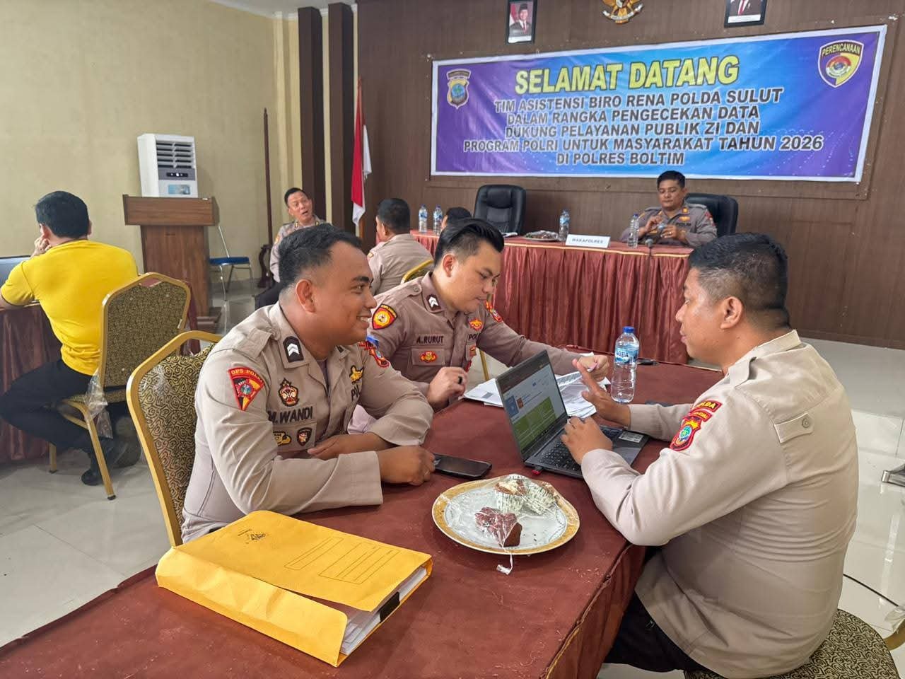 Tim Asistensi Polda Sulut Lakukan Pengecekan Data Dukung ZI dan Pelayanan Publik di Polres Boltim