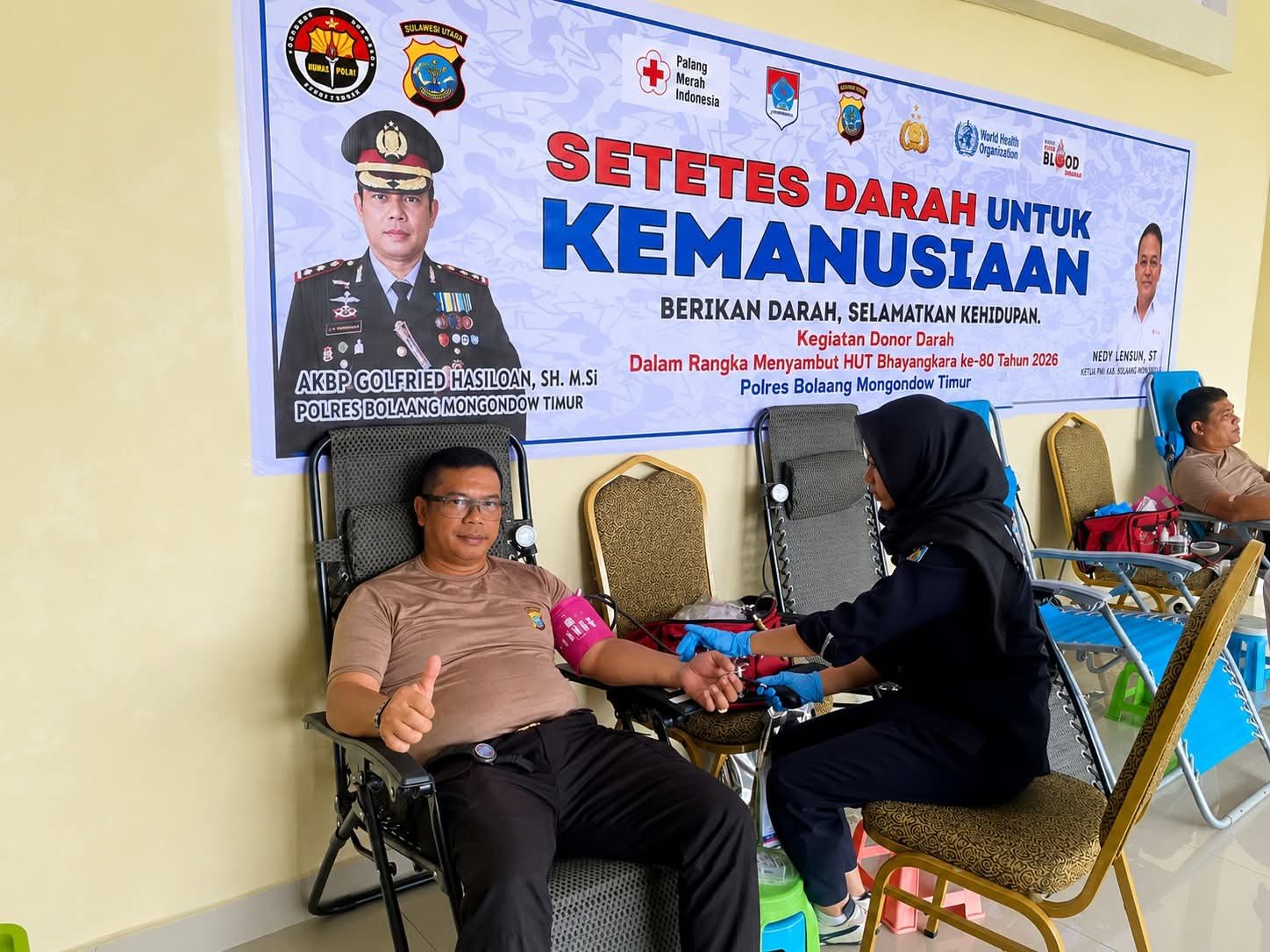 Sebagai Bentuk Keteladanan Kapolres Golfried Menjadi Orang Pertama Yang Mendaftar dan Mendonorkan Darahnya