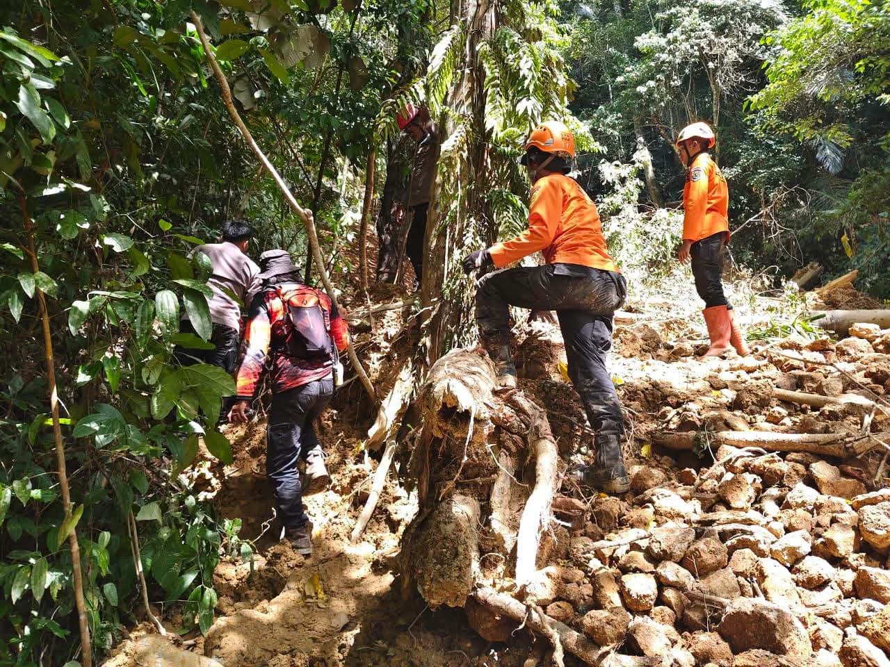 Operasi SAR Longsor PETI Bolingongot Resmi Ditutup, Satu Korban Belum Ditemukan